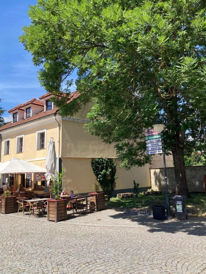 Apartmán Na Ostrově Beroun Beroun (Central Bohemian) Exterior foto
